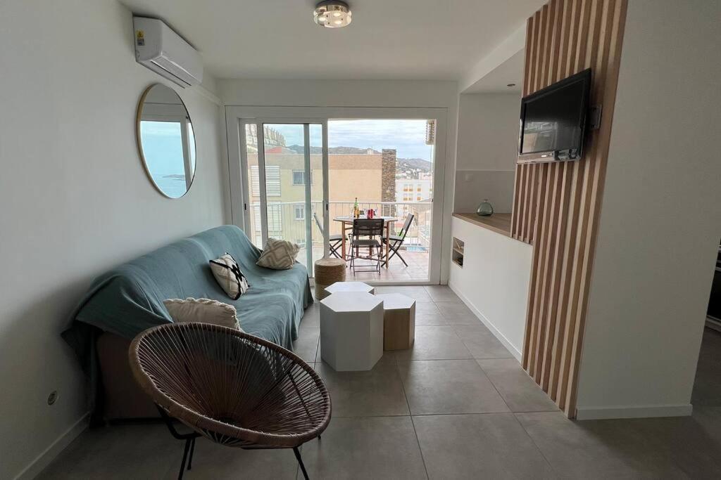 Apartamento Tres Habitaciones Con Vistas Al Mar En Roses Exterior photo