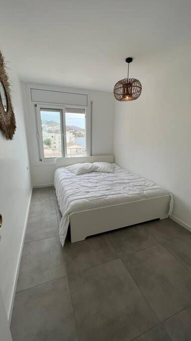 Apartamento Tres Habitaciones Con Vistas Al Mar En Roses Exterior photo